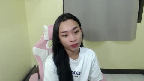 tricia_slut online show from 03/01/25, 05:16