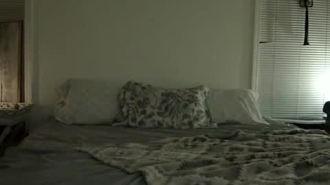 trickquestion online show from 11/09/25, 06:23