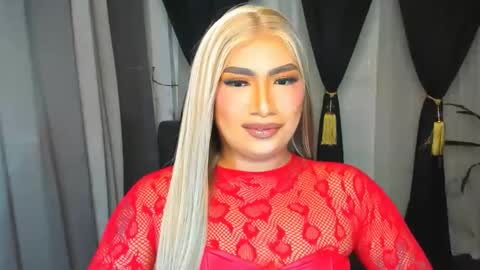 Tricxie online show from 10/08/25, 06:49