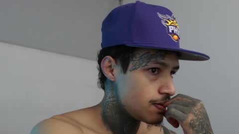 - trieone online show from 12/28/24, 08:16