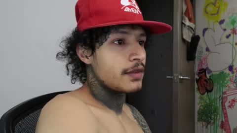 - trieone online show from 02/19/26, 02:18