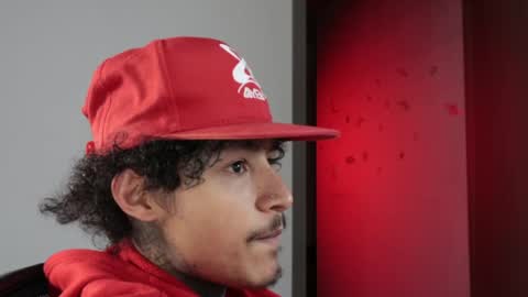 - trieone online show from 04/21/26, 01:42