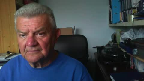 Snapshot of triggerfinger1 chatting on 07/11/26, 10:29 Steve online show from 07/11/26, 10:29