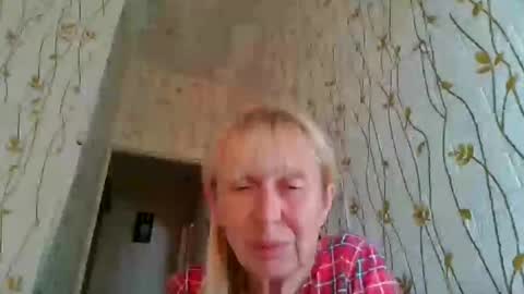 Snapshot of trinaadair chatting on 11/03/25, 12:06 TrinaAdair online show from 11/03/25, 12:06