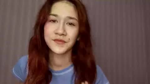 Snapshot of trinhposter chatting on 12/15/25, 09:35 Cate online show from 12/15/25, 09:35