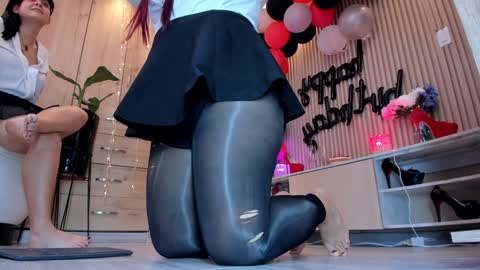 Triny online show from 12/21/24, 09:15