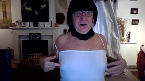 trinity1011 online show from 10/29/25, 07:32