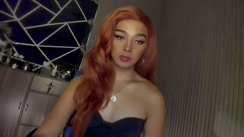 Snapshot of trinityfucksyou chatting on 12/25/24, 12:15 Ms Ella online show from 12/25/24, 12:15