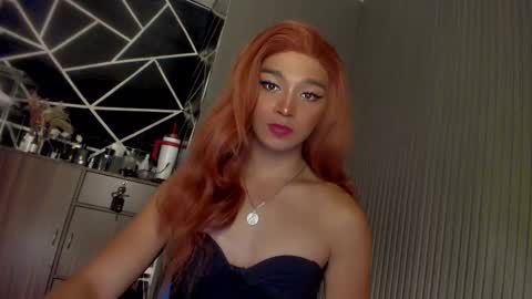 Snapshot of trinityfucksyou chatting on 01/10/25, 11:54 Ms Ella online show from 01/10/25, 11:54