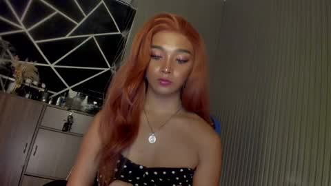 Snapshot of trinityfucksyou chatting on 01/16/25, 06:37 Ms Ella online show from 01/16/25, 06:37