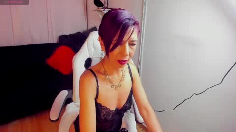 trinityy__ online show from 03/27/26, 07:57