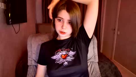 tripleprinces online show from 11/16/25, 12:22