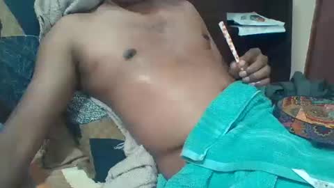 Snapshot of triplexxx007 chatting on 01/14/25, 04:08 Raaz keeps ur Raaz online show from 01/14/25, 04:08