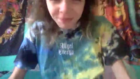 trippybb222 online show from 10/21/25, 03:02