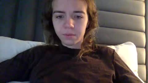 trippybb222 online show from 11/20/25, 12:38