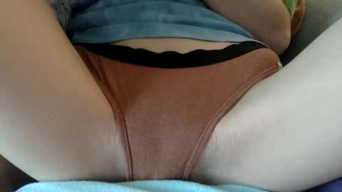 trippybb222 online show from 04/22/26, 03:02