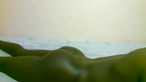 Tris6 online show from 12/13/25, 08:04