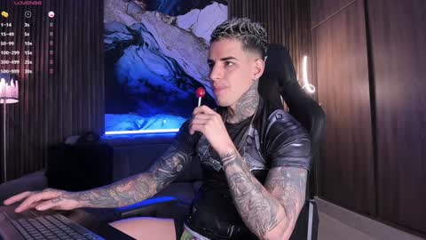 Alexander online show from 12/27/24, 09:43