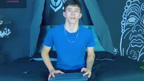 Snapshot of trisstan_kane chatting on 06/10/26, 12:04 trisstan_kane online show from 06/10/26, 12:04