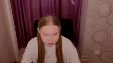 Snapshot of tristaaluarez chatting on 02/11/26, 04:17 Lana online show from 02/11/26, 04:17