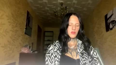  Sofa Im new here and so far I do not take off the panties online show from 10/17/25, 08:22