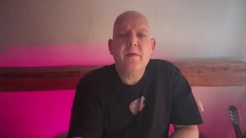 Triton online show from 04/11/26, 01:48