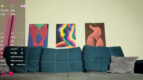 trixibell online show from 04/24/26, 04:04