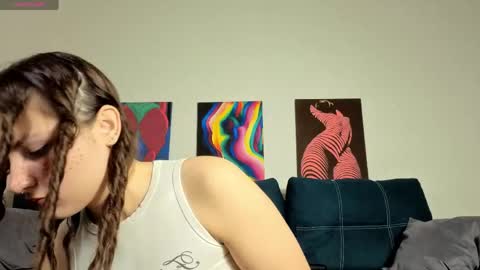 trixibell online show from 05/12/26, 05:59