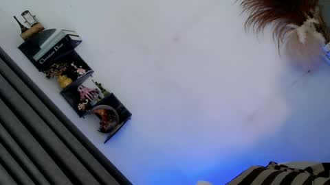 trixie_moore online show from 07/06/26, 05:04