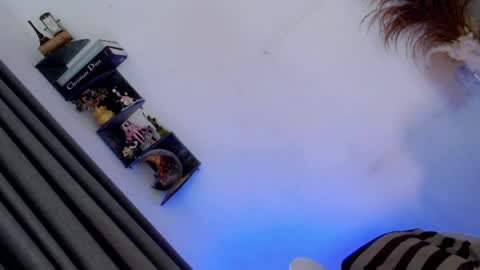 trixie_moore online show from 07/15/26, 05:45