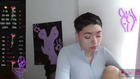 Snapshot of trixie_tangg chatting on 03/08/25, 07:31 Kitty online show from 03/08/25, 07:31