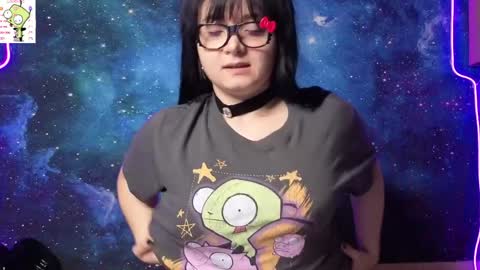 trixiedoescamcam online show from 04/21/26, 02:51