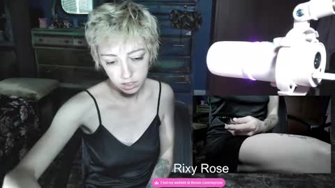 RixyRose online show from 09/29/25, 12:10