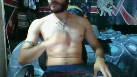 Snapshot of trizquelmen chatting on 06/10/26, 08:41 Andrew online show from 06/10/26, 08:41