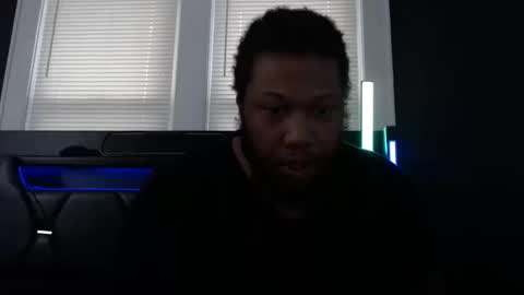 Trmdstrong online show from 10/12/25, 09:03