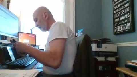 Snapshot of trodgers136 chatting on 12/03/24, 04:17 TRodgers online show from 12/03/24, 04:17
