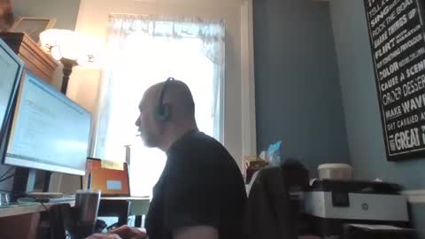 Snapshot of trodgers136 chatting on 01/15/25, 06:40 TRodgers online show from 01/15/25, 06:40