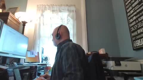 Snapshot of trodgers136 chatting on 09/16/25, 02:29 TRodgers online show from 09/16/25, 02:29