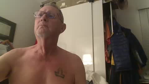 Troffer online show from 11/05/25, 12:54