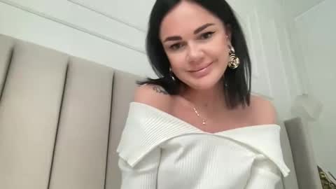 Victoria online show from 02/16/25, 09:48