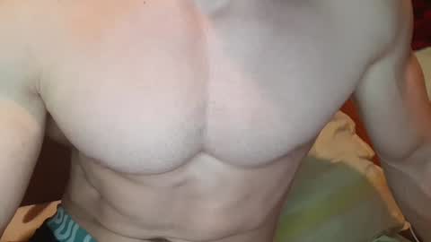 Snapshot of troncq chatting on 12/22/24, 12:49 Troncq online show from 12/22/24, 12:49