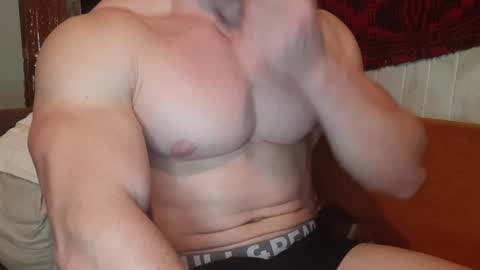 Snapshot of troncq chatting on 02/04/25, 06:17 Troncq online show from 02/04/25, 06:17