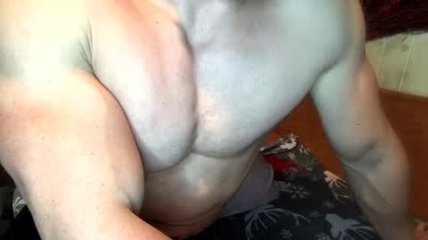 Snapshot of troncq chatting on 03/12/25, 02:12 Troncq online show from 03/12/25, 02:12