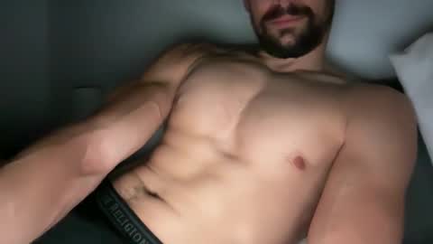 tropicofcancer1988 online show from 12/15/25, 10:58