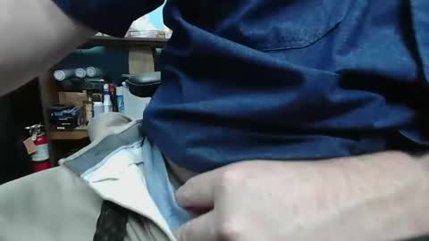 Trouhble online show from 02/17/25, 03:31