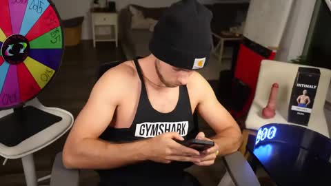 Troy Green online show from 02/09/25, 03:43