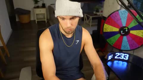 Troy Green online show from 11/03/25, 10:42