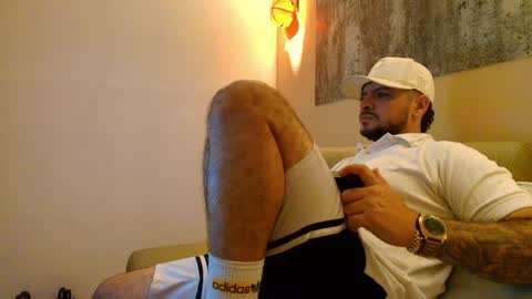 Troy online show from 04/10/26, 12:16