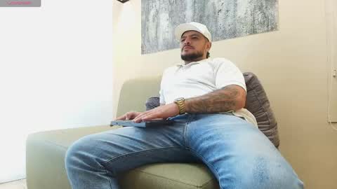 Troy online show from 04/28/26, 02:27