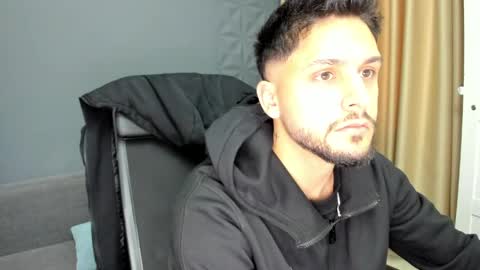 TroyWade online show from 06/01/26, 04:14